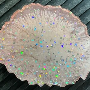 5”-wide, 4”-tall Pink-colored Geode